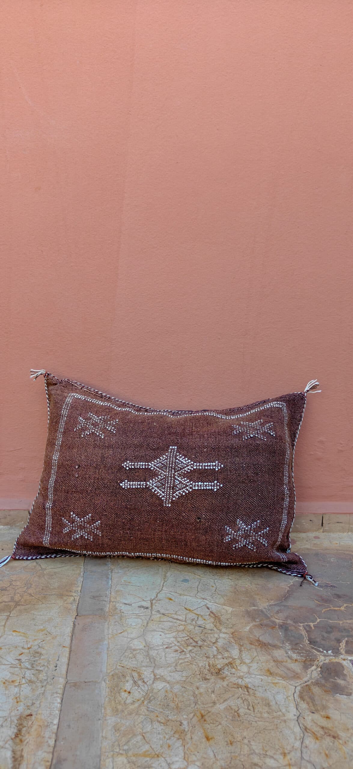 Sabra Lumbar Cushion - Sienna Brown & White Star Diamond